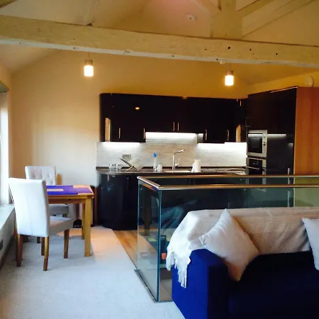 York Aparthotel מלון דירות
