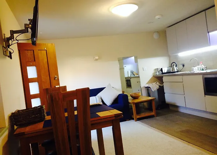 York Aparthotel מלון דירות 4*