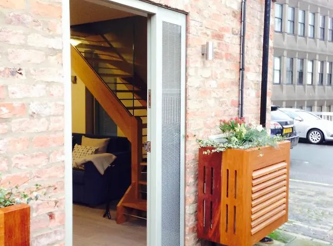 York Aparthotel 4* יורק