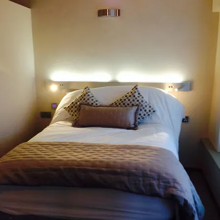 Hotel apartamentowy York Aparthotel 4*